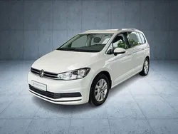 Weiß Gebraucht 2022 VW Touran Comfortline Van / Kleinbus | 25.678 € (Fairer Preis)