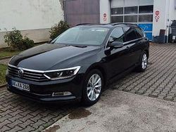 Schwarz Gebraucht 2016 VW Passat Limousine | 10.900 € (Guter Preis)
