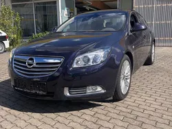 Violett Gebraucht 2011 Opel Insignia Innovation Limousine | 6.500 € (Fairer Preis)