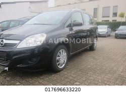 Schwarz Gebraucht 2008 Opel Zafira Edition Van / Kleinbus | 3.999 € (Etwas zu teuer)