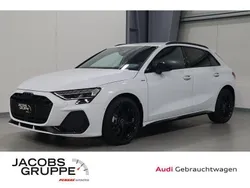 Weiß Neu 2025 Audi A3 Sportback S-Line Limousine | 40.630 € (Fairer Preis)