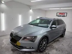 Grau Gebraucht 2017 Skoda Superb Kombi | 10.900 € (Fairer Preis)