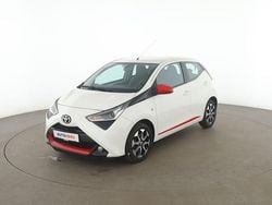 Weiß Gebraucht 2019 Toyota Aygo X-play Kleinwagen | 12.010 € (Fairer Preis)