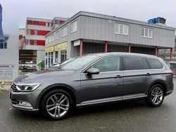 Grau Gebraucht 2015 VW Passat Highline Kombi | 12.500 € (Fairer Preis)