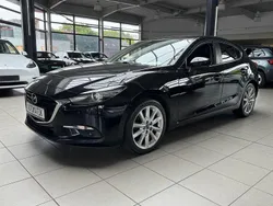Schwarz Gebraucht 2018 Mazda 3 Sports-Line Limousine | 11.790 € (Fairer Preis)