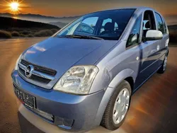 Grau Gebraucht 2005 Opel Meriva Edition Van / Kleinbus | 2.700 € (Fairer Preis)