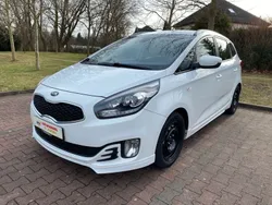 Weiß Gebraucht 2013 Kia Carens Edition 7 Van / Kleinbus | 8.300 € (Guter Preis)