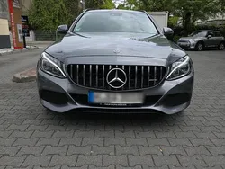 Grau Gebraucht 2017 Mercedes C220 Limousine | 14.500 € (Fairer Preis)