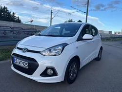 Weiß Gebraucht 2016 Hyundai i10 Kleinwagen | 6.499 € (Fairer Preis)