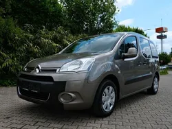 Braun Gebraucht 2014 Citroën Berlingo Tendance Van / Kleinbus | 8.900 € (Teuer)