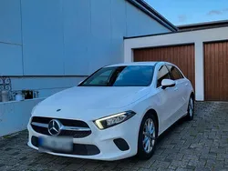 Weiß Gebraucht 2020 Mercedes A180 Kleinwagen | 19.900 € (Fairer Preis)