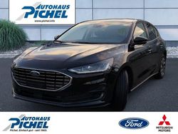 Schwarz(metallic) Neu 2025 Ford Focus Titanium Limousine | 29.790 € (Guter Preis)
