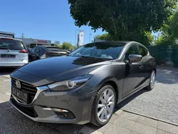 Grau Gebraucht 2017 Mazda 3 Sports-Line Limousine | 10.999 € (Fairer Preis)