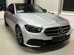 Grau Gebraucht 2021 Mercedes E220 Limousine | 38.900 € (Fairer Preis)