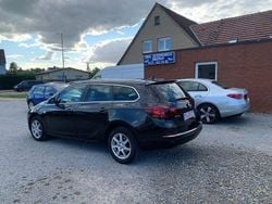 Schwarz Gebraucht 2015 Opel Astra Exklusiv Kombi | 7.990 € (Fairer Preis)