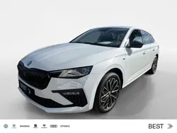 Weiß Neu 2025 Skoda Scala Tour Kleinwagen | 29.690 € (Teuer)
