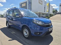 Blau Gebraucht 2019 Fiat Doblò Van / Kleinbus | 13.990 € (Etwas zu teuer)