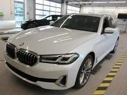 Weiß Gebraucht 2021 BMW 530 Performance Limousine | 35.499 € (Fairer Preis)
