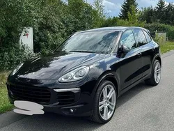 Schwarz Gebraucht 2015 Porsche Cayenne SUV | 34.900 € (Etwas zu teuer)