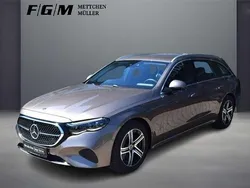 Lack samtbraun Gebraucht 2024 Mercedes E220 Avantgarde Kombi | 54.890 € (Fairer Preis)