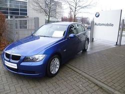 Blau metallic Gebraucht 2008 BMW 318 Limousine | 17.250 €