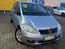 Silber Gebraucht 2006 Mercedes A180 Kleinwagen | 1.250 € (Guter Preis)