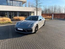 Grau Gebraucht 2023 Porsche Panamera 4 Platinum Edition Limousine | 82.400 € (Fairer Preis)