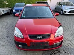 Rot Gebraucht 2007 Kia Rio 2 Limousine | 1.490 € (Superpreis)