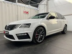 Weiß Gebraucht 2018 Skoda Octavia RS Kombi | 20.890 € (Fairer Preis)