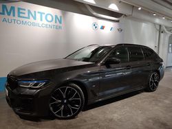 Grau Gebraucht 2022 BMW 540 Shadowline Kombi | 42.890 € (Fairer Preis)