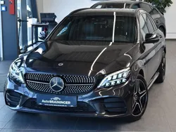 Grün Gebraucht 2020 Mercedes C300e AMG line Limousine | 25.950 € (Fairer Preis)