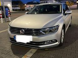 Silber Gebraucht 2017 VW Passat Comfortline Kombi | 14.750 € (Etwas zu teuer)