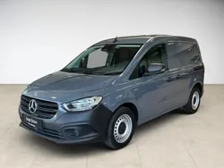 Grau Gebraucht 2022 Mercedes Citan 112 Van / Kleinbus | 17.981 €