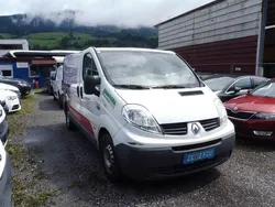 Weiß Gebraucht 2013 Renault Trafic Van | 3.399 € (Etwas zu teuer)