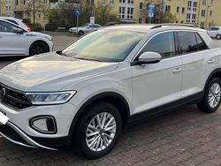 Andere farben Gebraucht 2023 VW T-Roc Life SUV | 24.400 € (Guter Preis)
