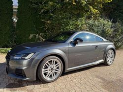 Grau Gebraucht 2015 Audi TT S-Line Coupé | 18.999 € (Etwas zu teuer)