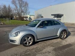 Silber Gebraucht 2012 VW Beetle Sportline Kleinwagen | 5.300 € (Guter Preis)