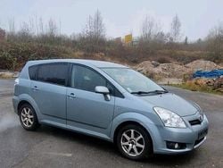 Violet Gebraucht 2009 Toyota Corolla Verso Van / Kleinbus | 2.450 € (Guter Preis)