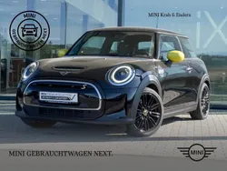Schwarz Gebraucht 2021 Mini Cooper SE Classic Kleinwagen | 15.960 € (Fairer Preis)
