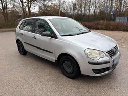 Silber Gebraucht 2007 VW Polo Limousine | 2.500 € (Fairer Preis)