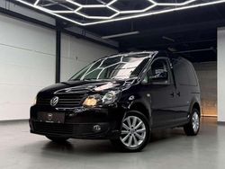 Schwarz Gebraucht 2015 VW Caddy Van / Kleinbus | 8.880 € (Guter Preis)