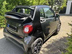 Schwarz Gebraucht 2019 Smart ForTwo Cabrio Cabrio | 20.000 € (Superpreis)
