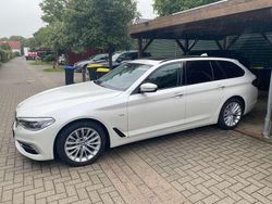 Weiß Gebraucht 2018 BMW 530 Luxury Line Kombi | 27.950 € (Fairer Preis)