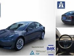 Grau Gebraucht 2022 Tesla Model 3 Long Range Limousine | 24.950 € (Guter Preis)