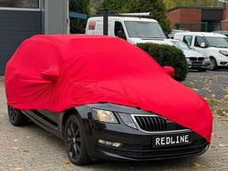 Schwarzmagic perleffekt Gebraucht 2018 Skoda Octavia Ambition Kombi | 11.500 € (Guter Preis)