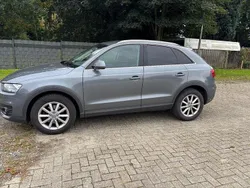 Grau Gebraucht 2012 Audi Q3 SUV | 11.800 € (Guter Preis)