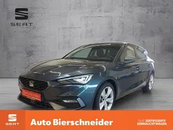 Grau Gebraucht 2024 Seat Leon FR Limousine | 27.450 € (Fairer Preis)