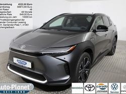 Silber Gebraucht 2023 Toyota bZ4X SUV | 47.990 €