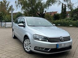 Grau Gebraucht 2012 VW Passat Kombi | 5.000 € (Guter Preis)