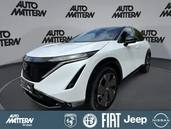 Schwarz pearl white/pearl black Gebraucht 2022 Nissan Ariya 360º SUV | 29.880 € (Superpreis)